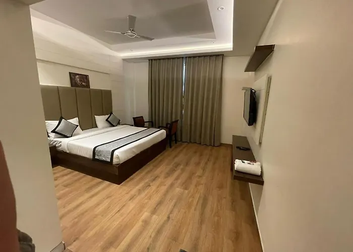 Hotel O\'Tree Premium