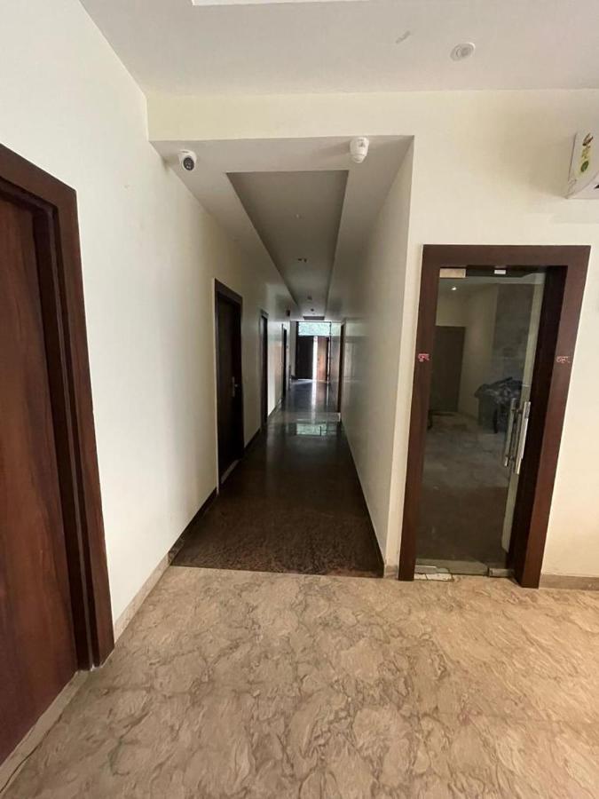 O'tree Premium Hotel 3*