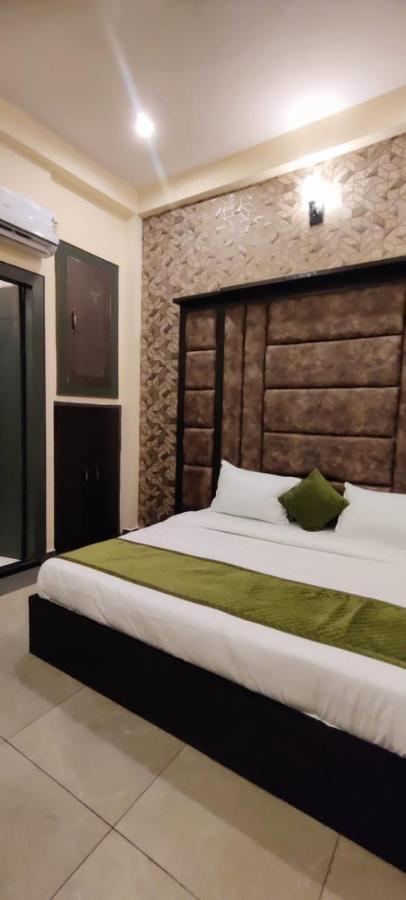 O'tree Premium Hotel 3*