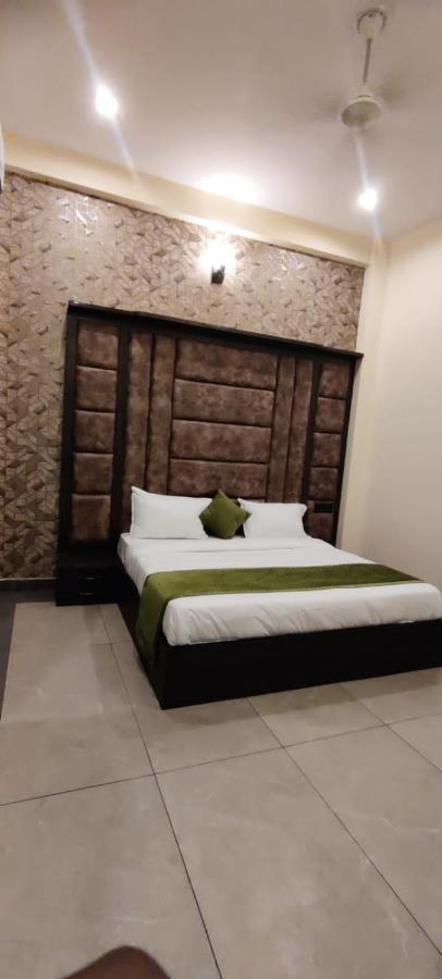 O'tree Premium Hotel 3*